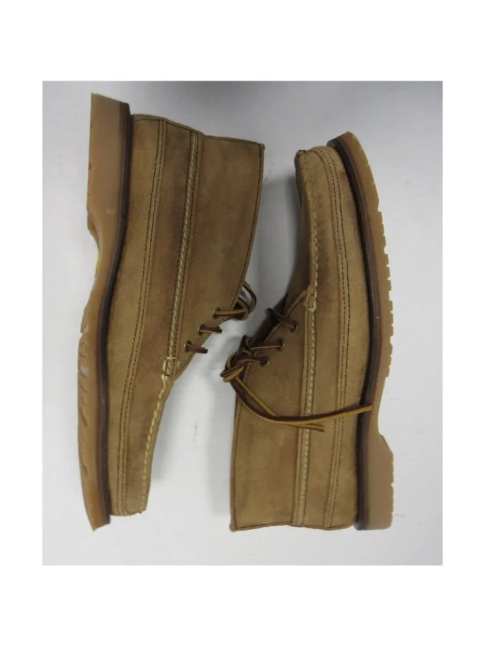 Red Wing Shoes Boots 10.5 E Tan Chukka Suede Heritage Vibram 9179 NEW
